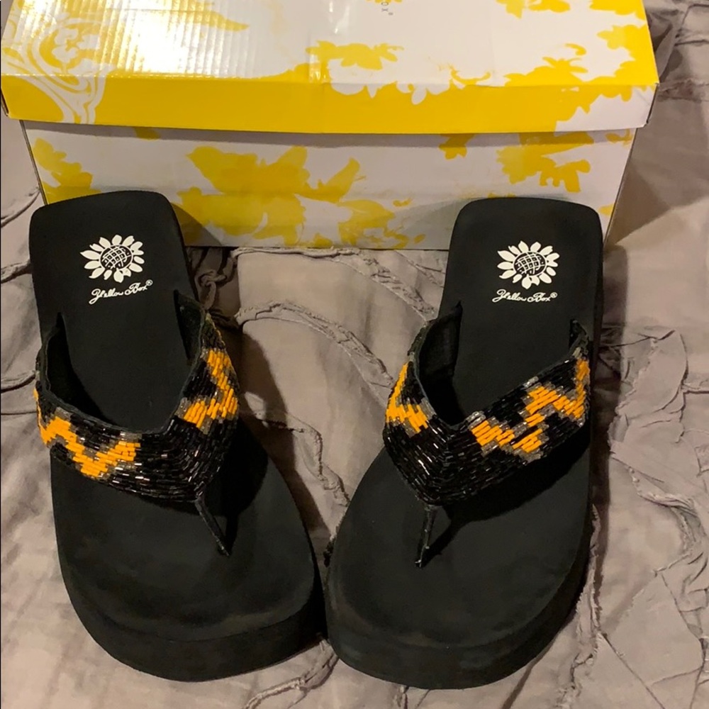 Yellow box orange and black beaded